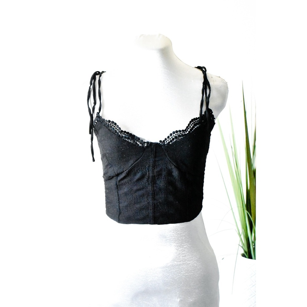 Full Tilt Bustier Crop Top Women Small Black Y2K Smocked Tie Strap Crochet Trim